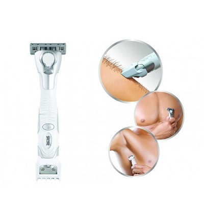 Wilkinson Sword Quattro Titanium Body 2 in 1 scheerapparaat plus 1 scheermes