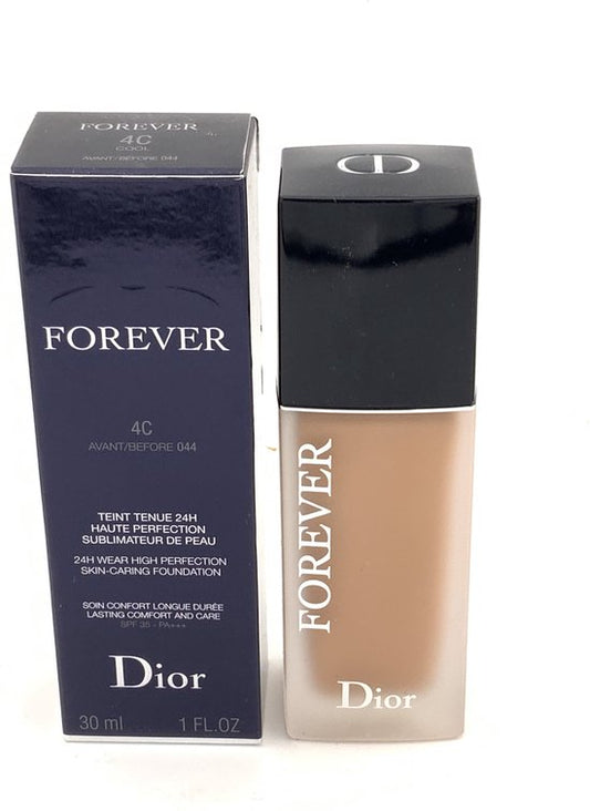 Dior forever Foundation 4 C - Avant\Before 044