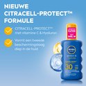 NIVEA SUN Protect & Hydrate Zonnebrand Spray - SPF 30 - 3 stuks 200 ml